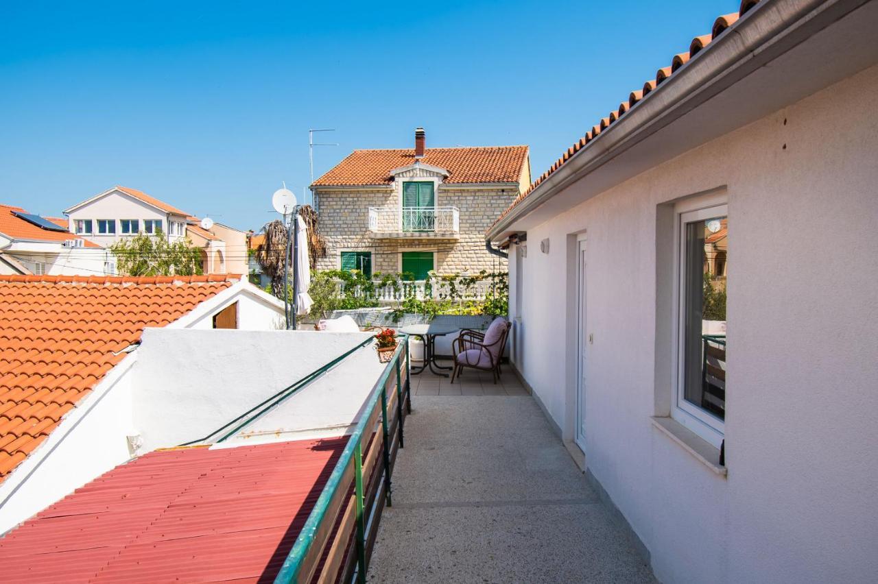 Apartments Happy Place Βόντιτσε Εξωτερικό φωτογραφία