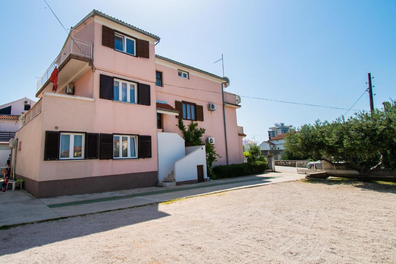 Apartments Happy Place Βόντιτσε Εξωτερικό φωτογραφία