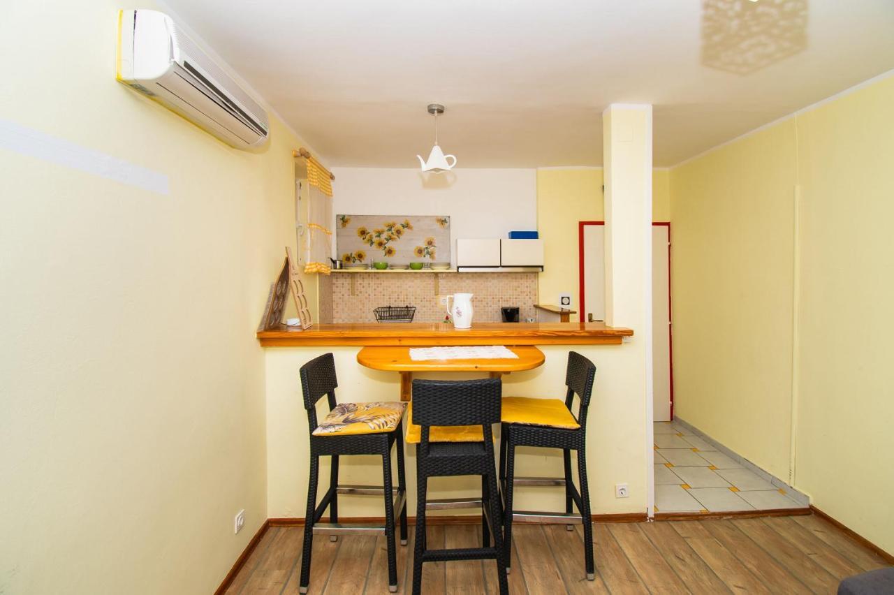 Apartments Happy Place Βόντιτσε Εξωτερικό φωτογραφία